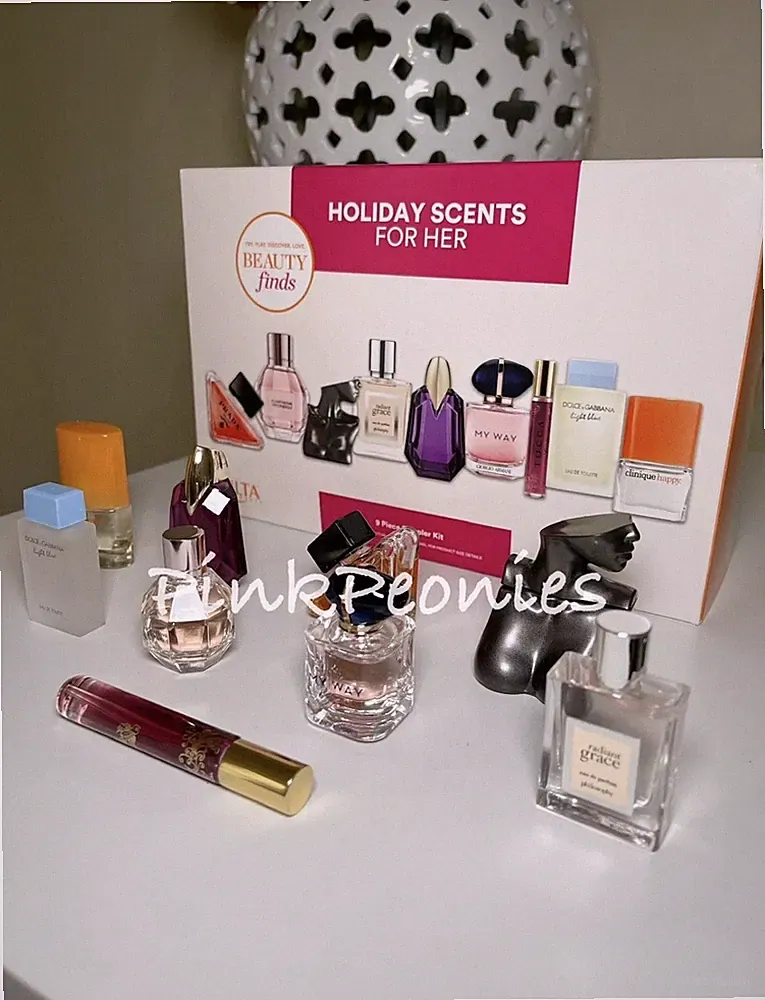 Ulta Beauty Finds Fragrance Must-Haves 9 Piece Sampler Perfume MINI BOTTLES